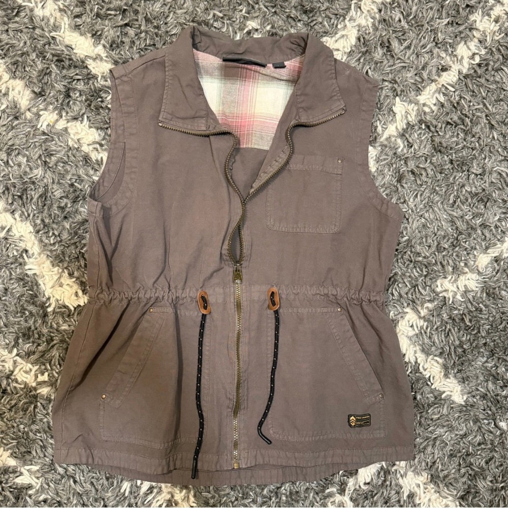 Light Plum Cargo Vest